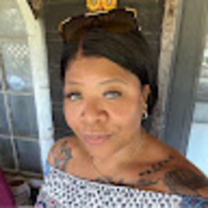 Meet your Posher, Cherrie